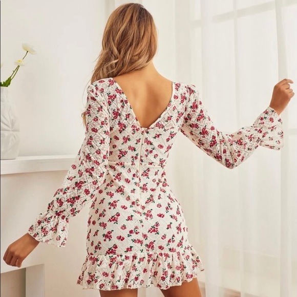 Dress - Picture 2 of 3